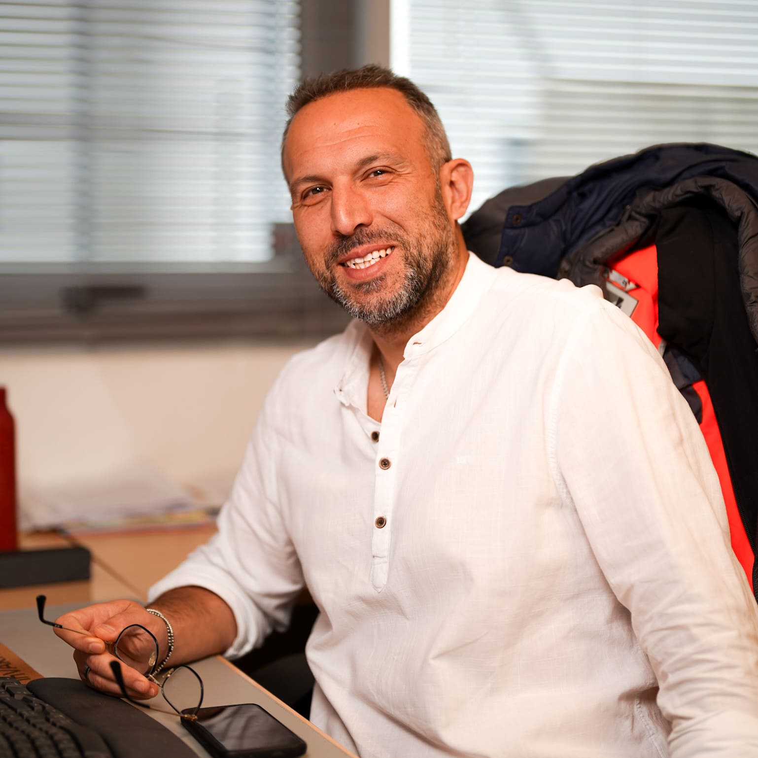 Photo de Yilmaz, directeur de projet chez Inavrr